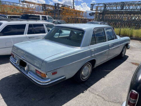 1973 Mercedes-Benz 280-Class