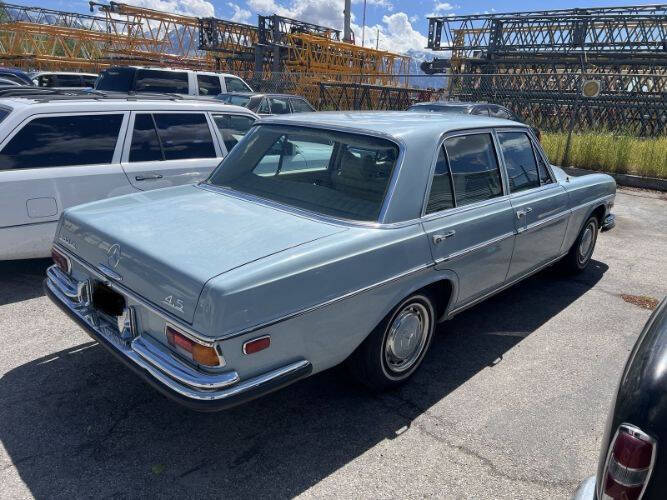 1973 Mercedes-Benz 280-Class