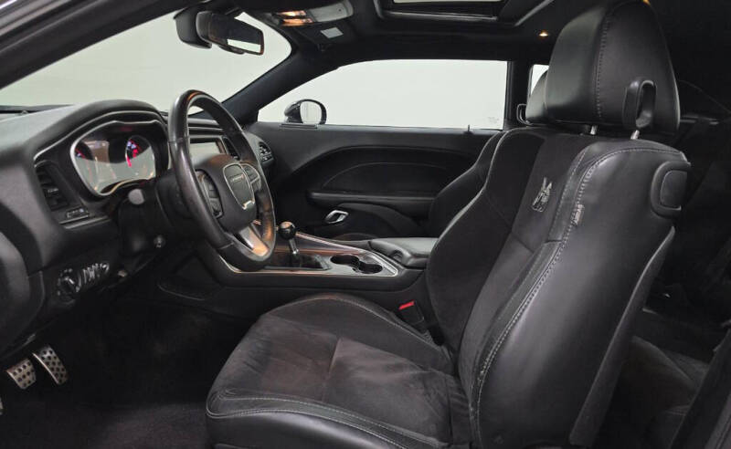 2016 Dodge Challenger R/T Scat Pack