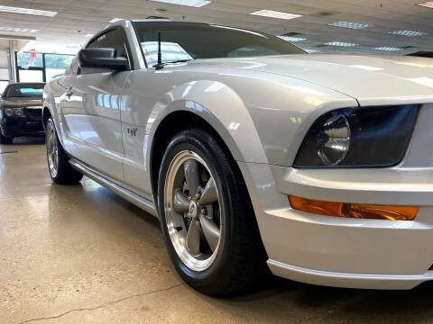 2006 Ford Mustang GT Deluxe
