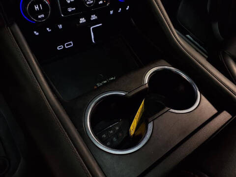 2021 Chevrolet Suburban High Country