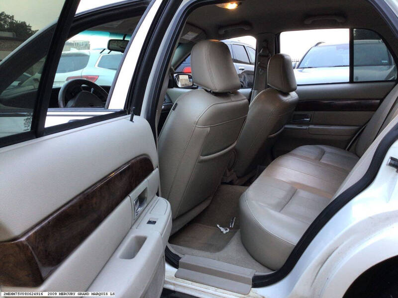 2009 Mercury Grand Marquis LS