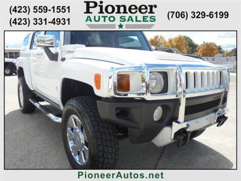 2008 HUMMER H3 for sale at PIONEER AUTO SALES LLC in Cleveland TN
