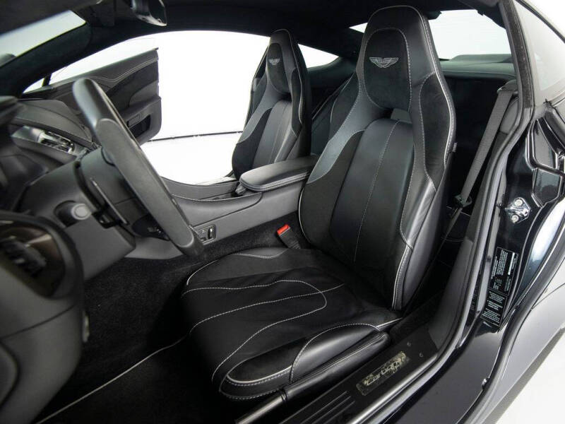 2015 Aston Martin Vanquish