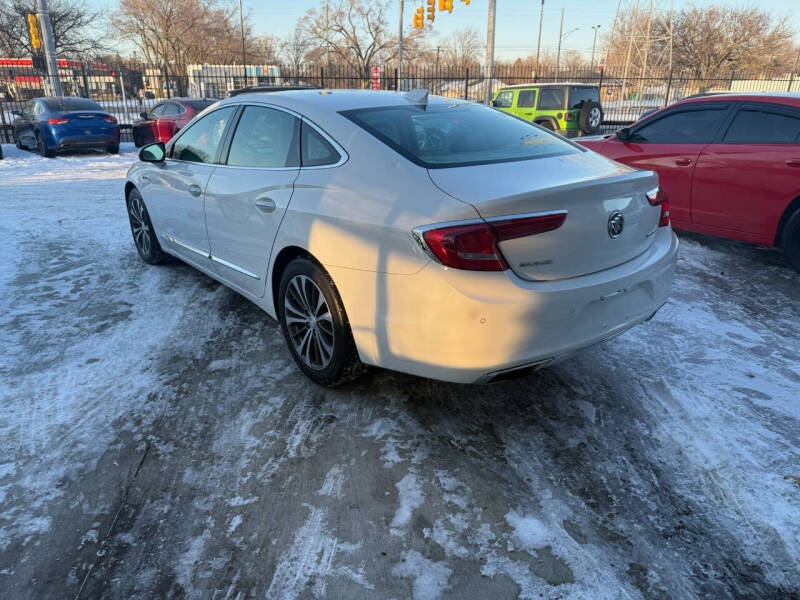 Used 2017 Buick LaCrosse Preferred with VIN 1G4ZN5SS3HU144131 for sale in Detroit, MI