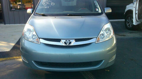 2010 Toyota Sienna XLE