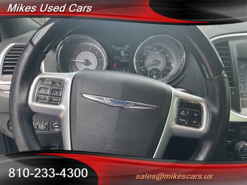 2011 Chrysler 300 Limited