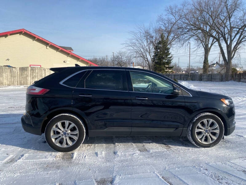 2019 Ford Edge Titanium