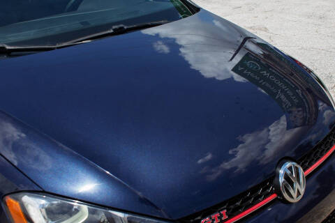 2016 Volkswagen Golf GTI Autobahn