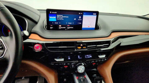 2022 Acura MDX w/Tech