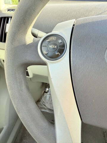 2011 Toyota Prius Two