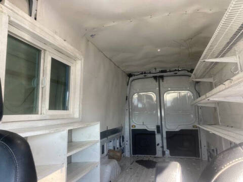 2022 Ford E-Transit 350