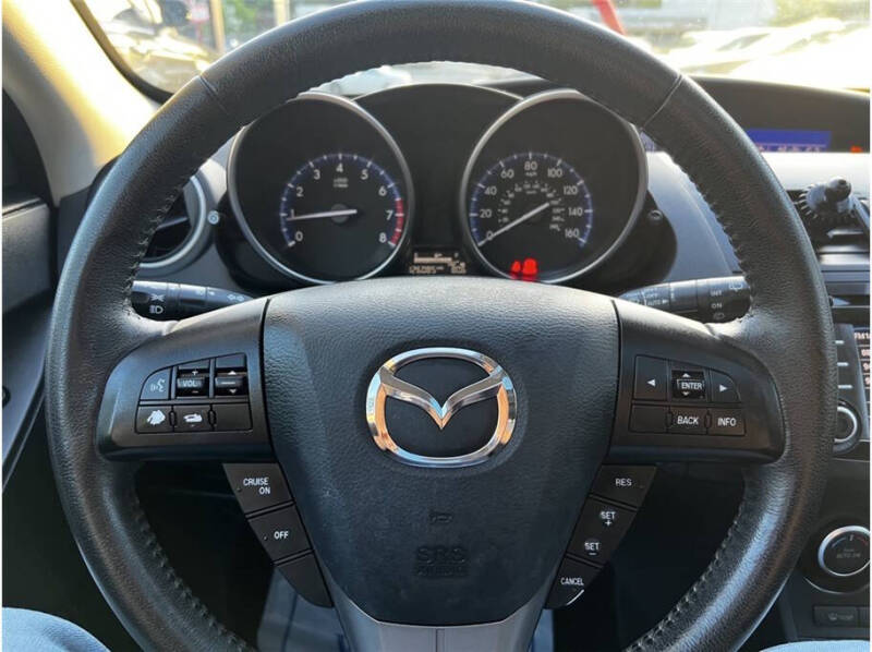 2013 Mazda MAZDA3 i Grand Touring