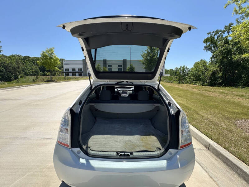 2010 Toyota Prius III