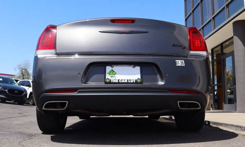 2022 Chrysler 300 S V6