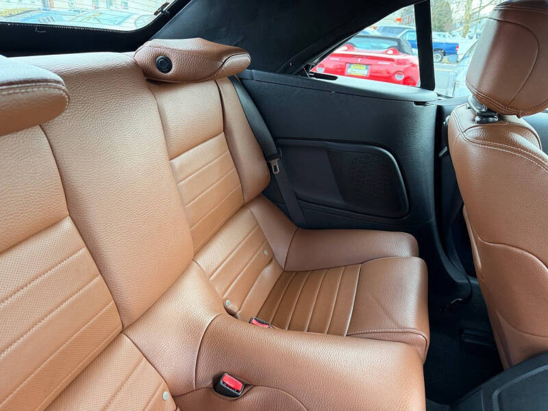 2012 Ford Mustang V6 Premium