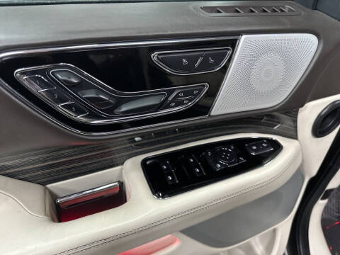 2023 Lincoln Navigator Black Label