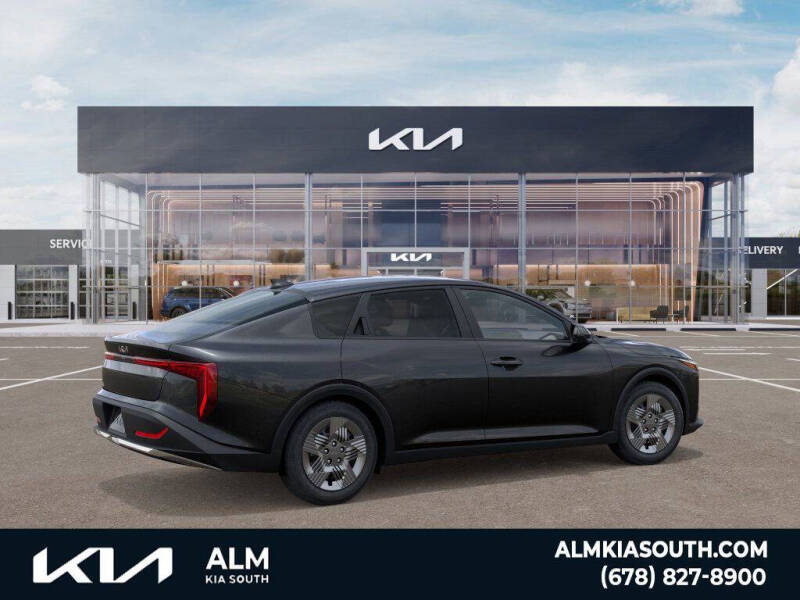 2026 Kia K4 LX