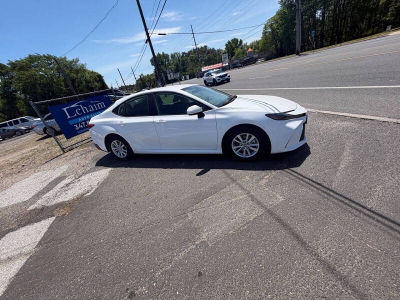 2025 Toyota Camry LE