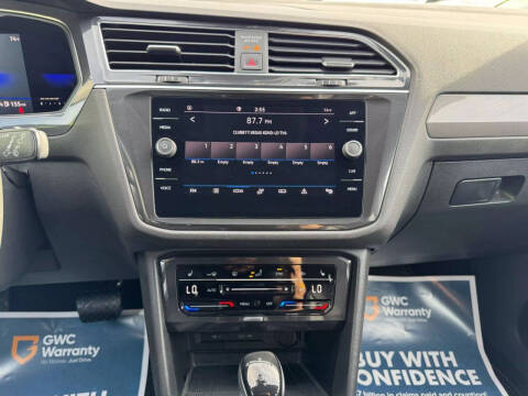 2022 Volkswagen Tiguan SE