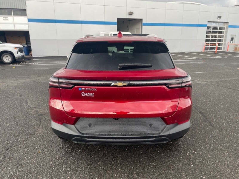 2026 Chevrolet Equinox EV LT 2