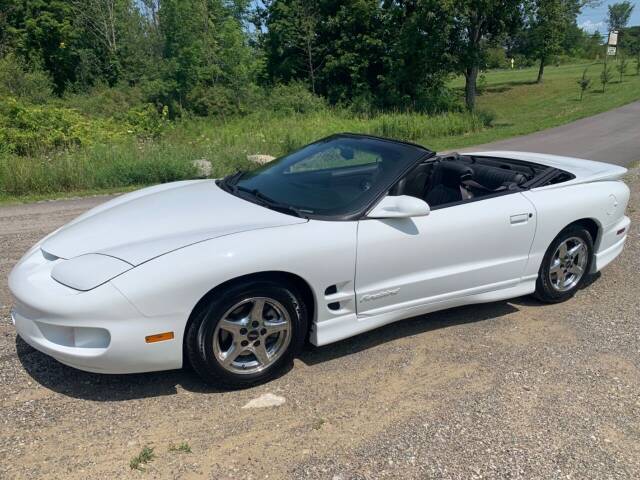 2000 Pontiac Firebird Base