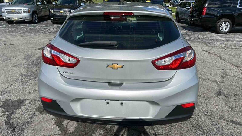 2019 Chevrolet Cruze LS