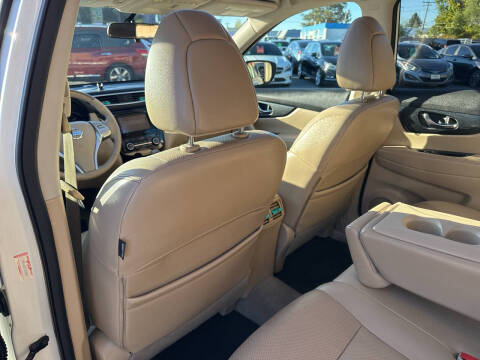 2015 Nissan Rogue SL