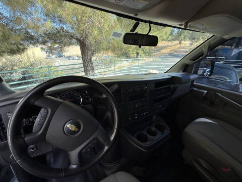 2020 Chevrolet Express 2500