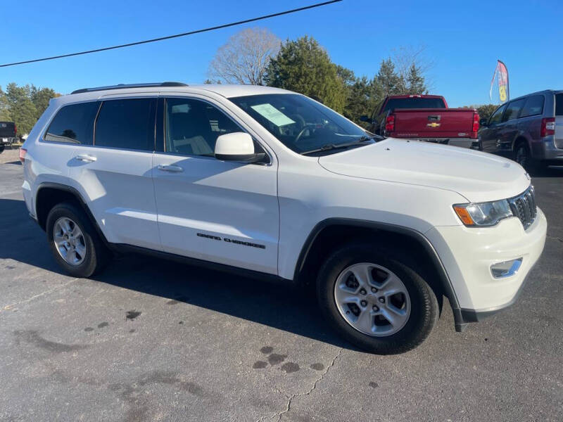 2017 Jeep Grand Cherokee Laredo