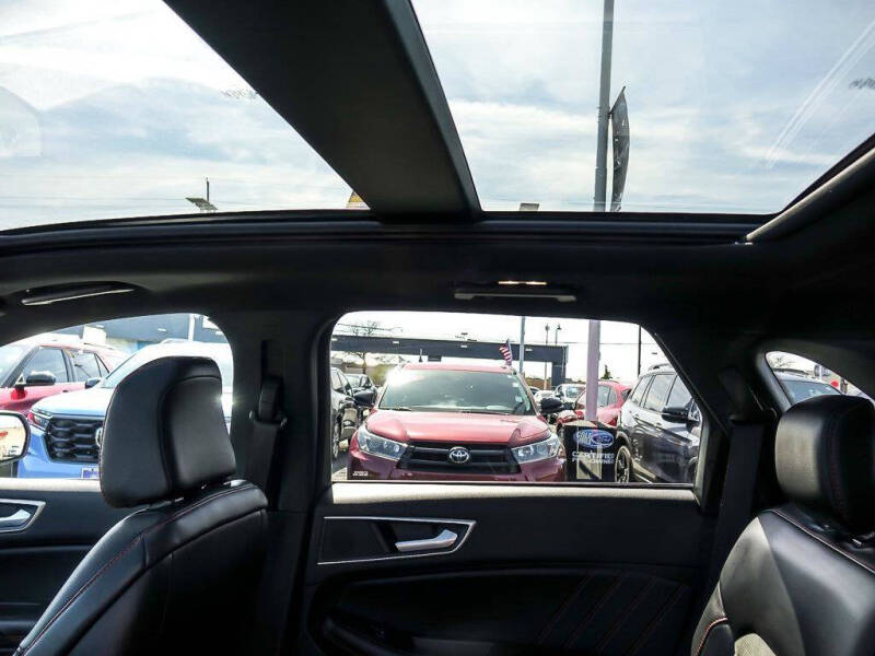 2023 Ford Edge ST-Line