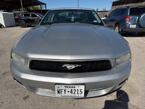 2010 Ford Mustang V6