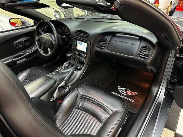 2004 Chevrolet Corvette