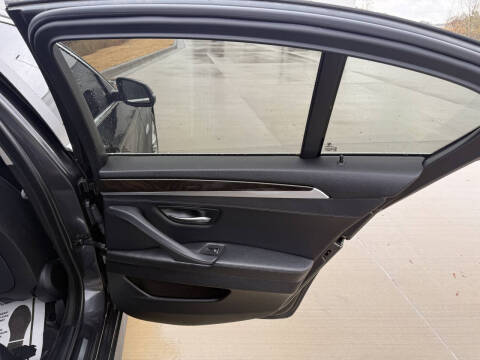 2016 BMW 5 Series 528i xDrive