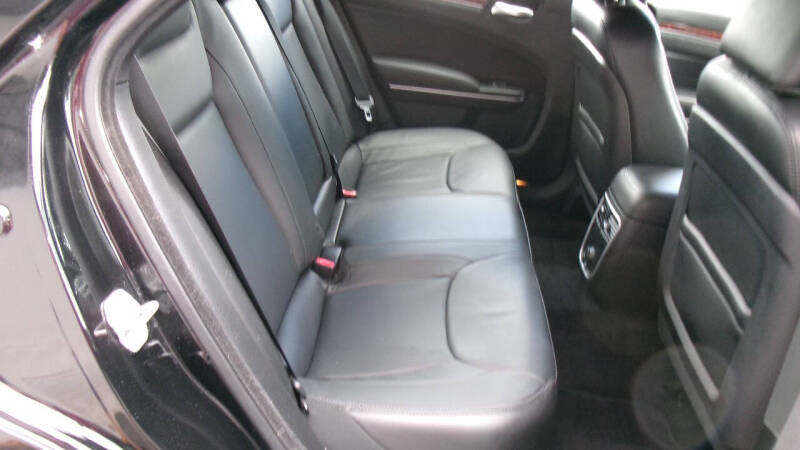 2014 Chrysler 300