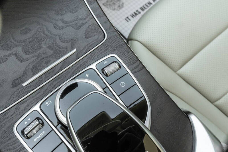 2017 Mercedes-Benz C-Class