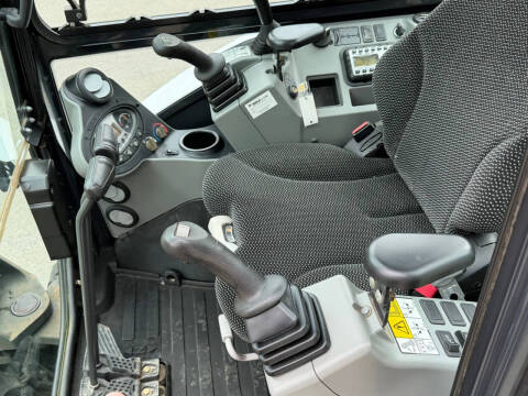 2017 Bobcat E35i
