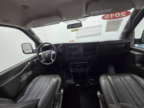 2019 Chevrolet Express 2500