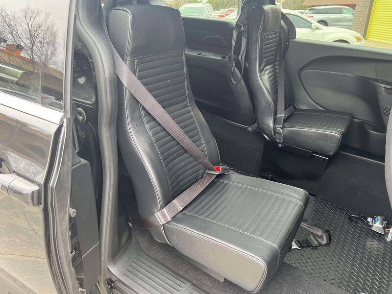 2024 Chrysler Pacifica Touring