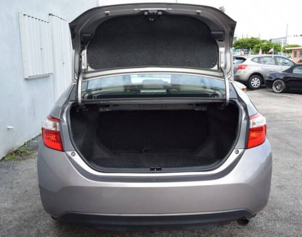 2016 Toyota Corolla LE