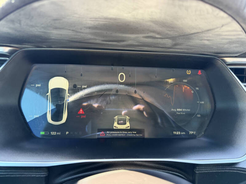 2015 Tesla Model S 85D