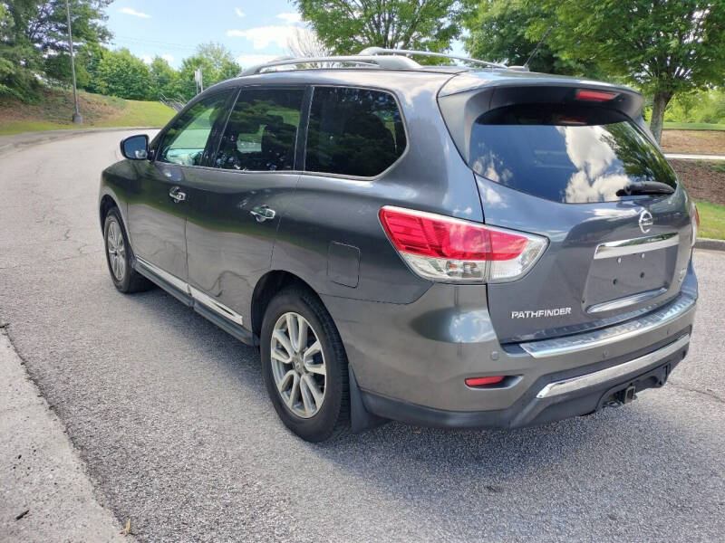 2014 Nissan Pathfinder Platinum
