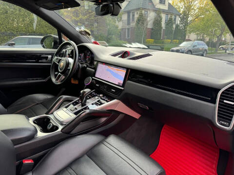 2019 Porsche Cayenne S