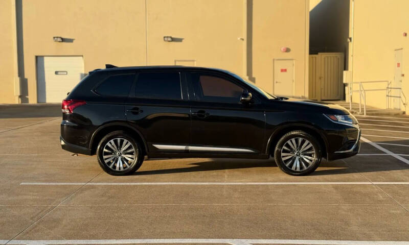 2020 Mitsubishi Outlander