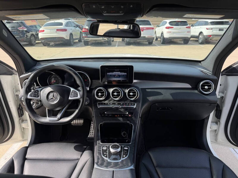 2019 Mercedes-Benz GLC GLC 300