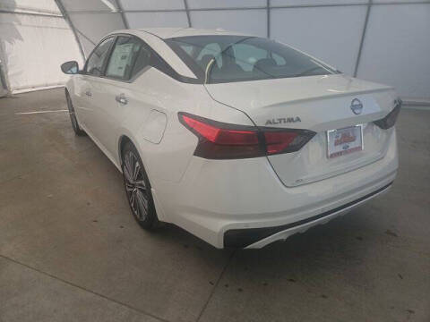 2025 Nissan Altima 2.5 SL