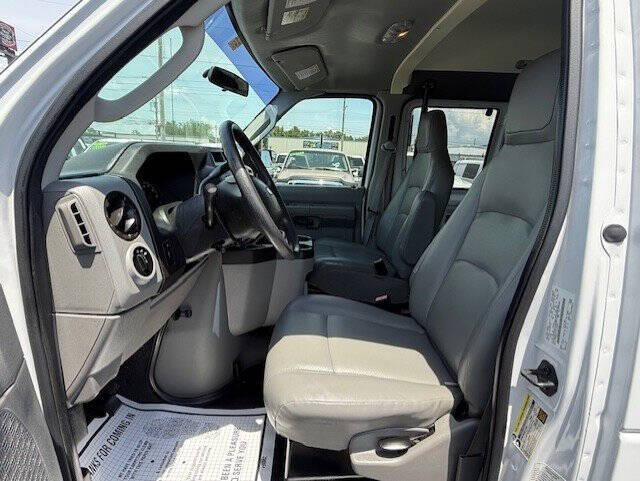 2014 Ford E-Series E-250