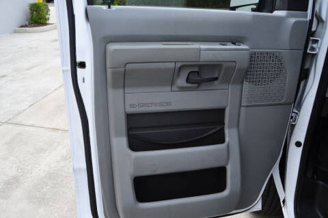2014 Ford E-Series E-250