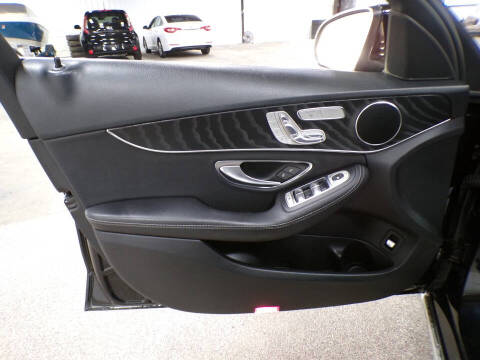 2016 Mercedes-Benz C-Class