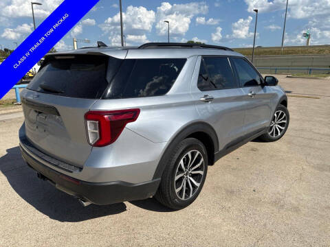 2023 Ford Explorer ST-Line